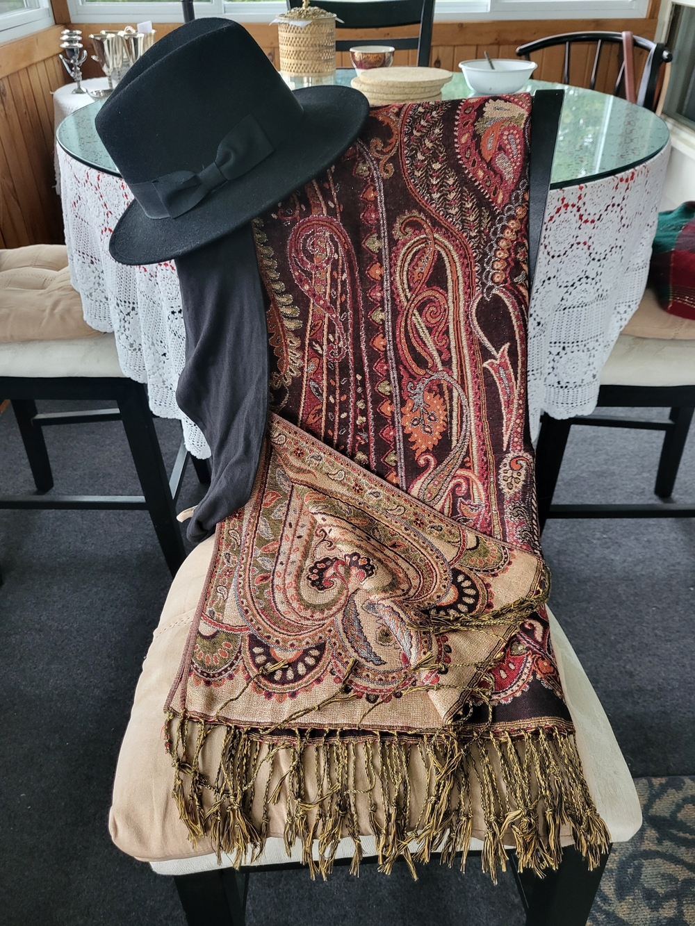 Pashmina Silk Blend Paisley Jacquar Scarf Wrap - Brugundy/Black/Gold